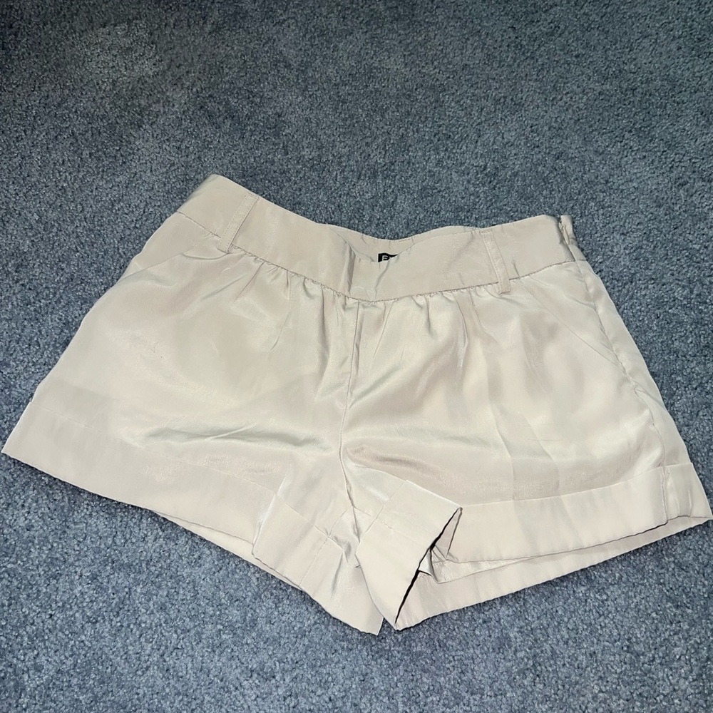 Express shorts size 00